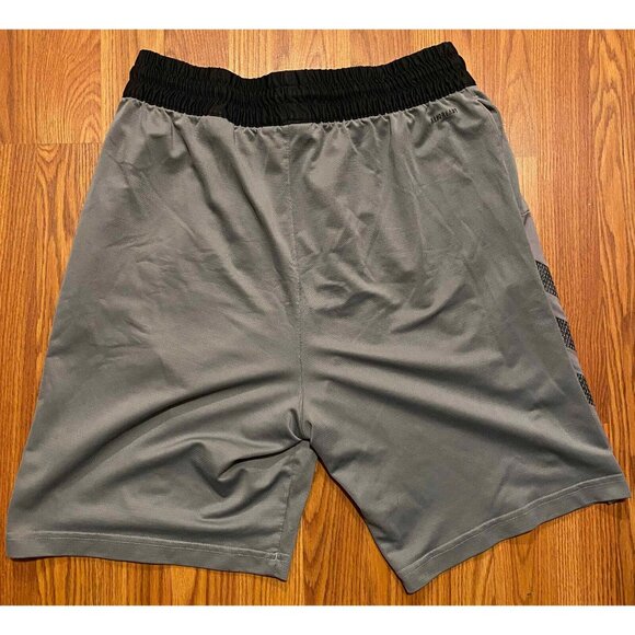 Adidas Mens L 7" SPT 3S Basketball Shorts DX6659 Gray - Picture 2 of 8